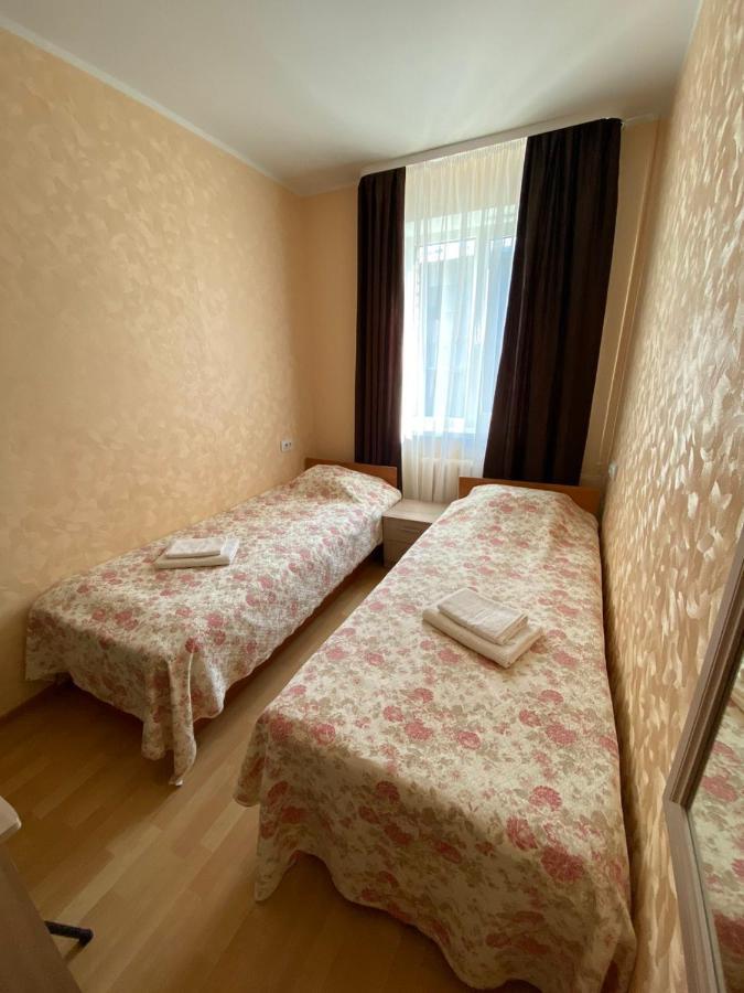 Laine Guesthouse นาร์วา-โยเอซู ภายนอก รูปภาพ
