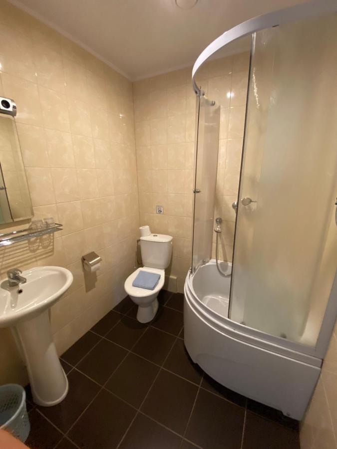 Laine Guesthouse นาร์วา-โยเอซู ภายนอก รูปภาพ