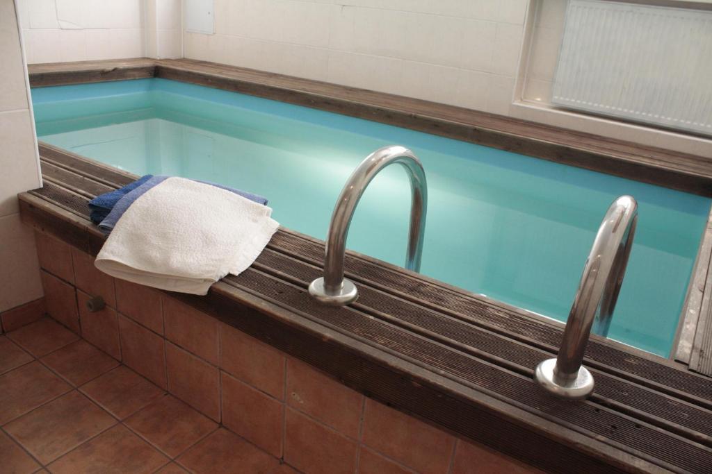 Laine Guesthouse นาร์วา-โยเอซู ภายนอก รูปภาพ
